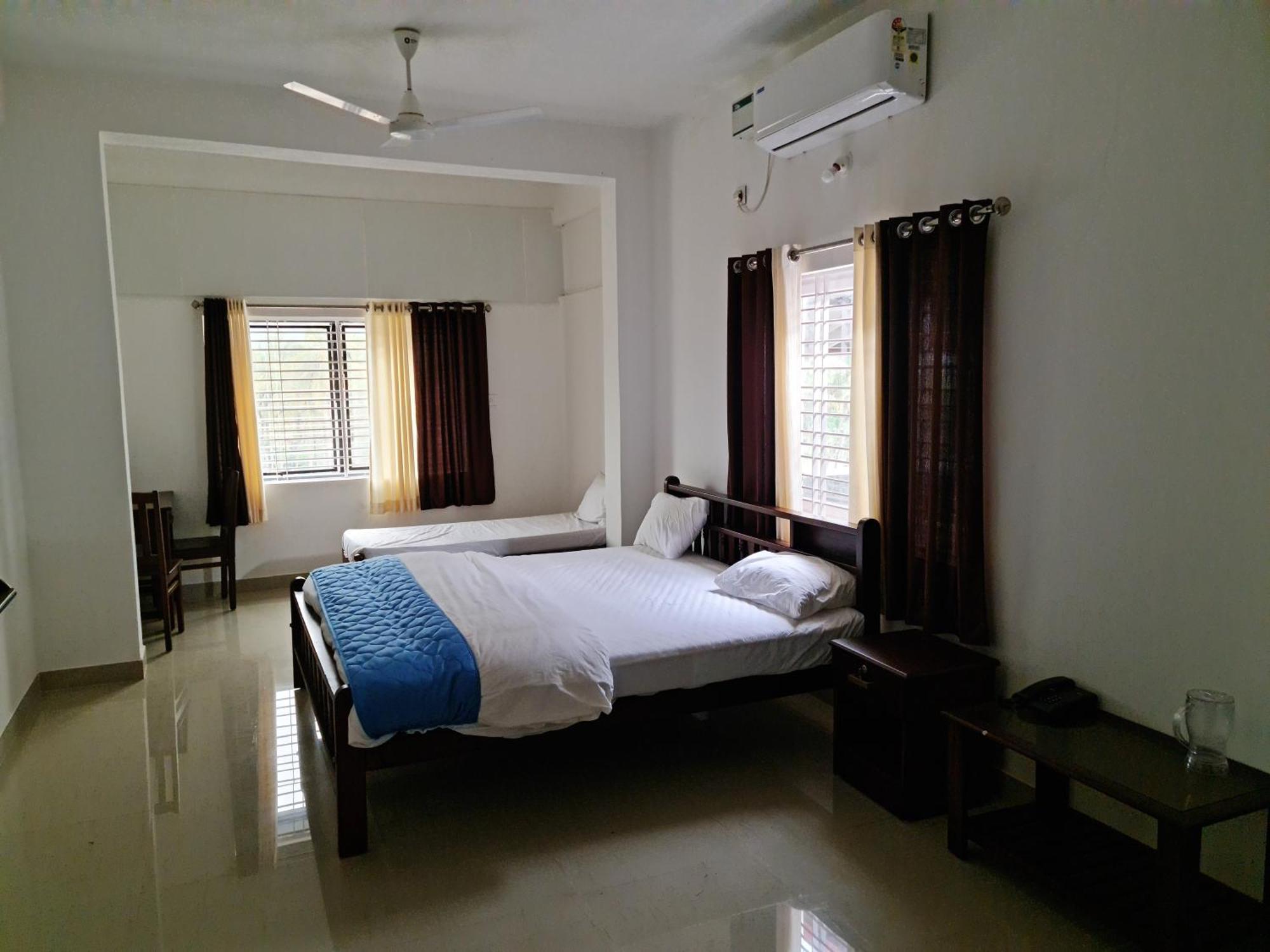 Hotel Blue Rays Bainduru Exterior photo